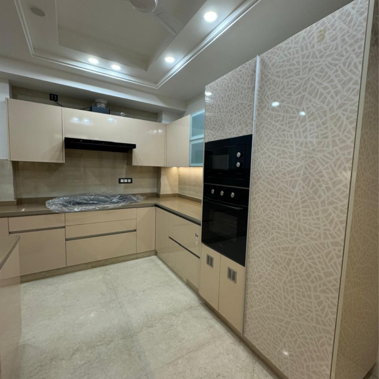 Kitchen, new rajinder nagar 4 Bedroom 375 Sq.Yd. Builder Floor In New Rajinder Nagar Delhi 9075322