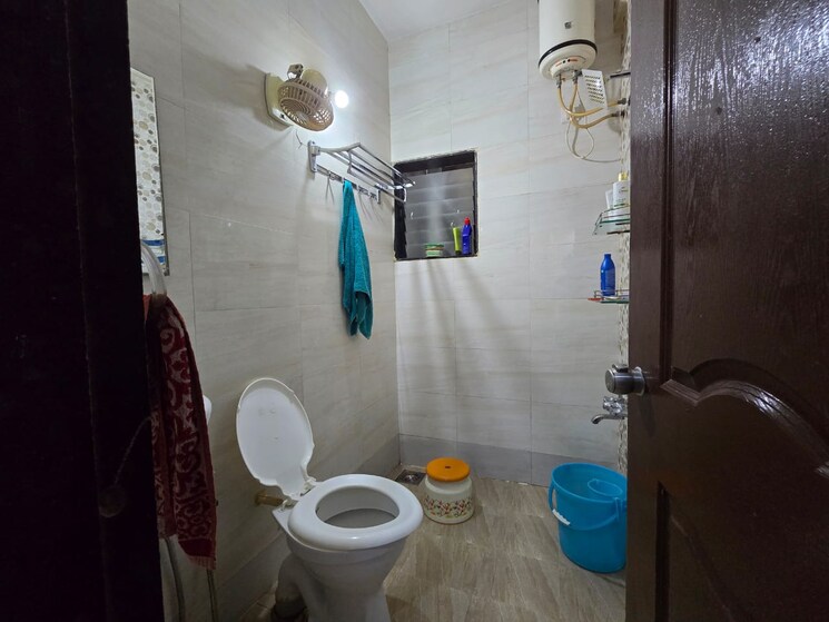 Bathroom, waghodia road 2 Bedroom 1150 Sq.Ft. Apartment In Waghodia Road Vadodara 9075302