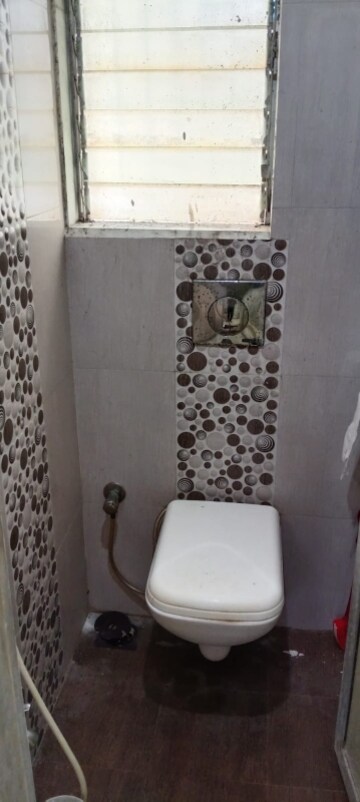 Bathroom in 1 BHK Apartment at Sher E Punjab, Andheri East – for Rent