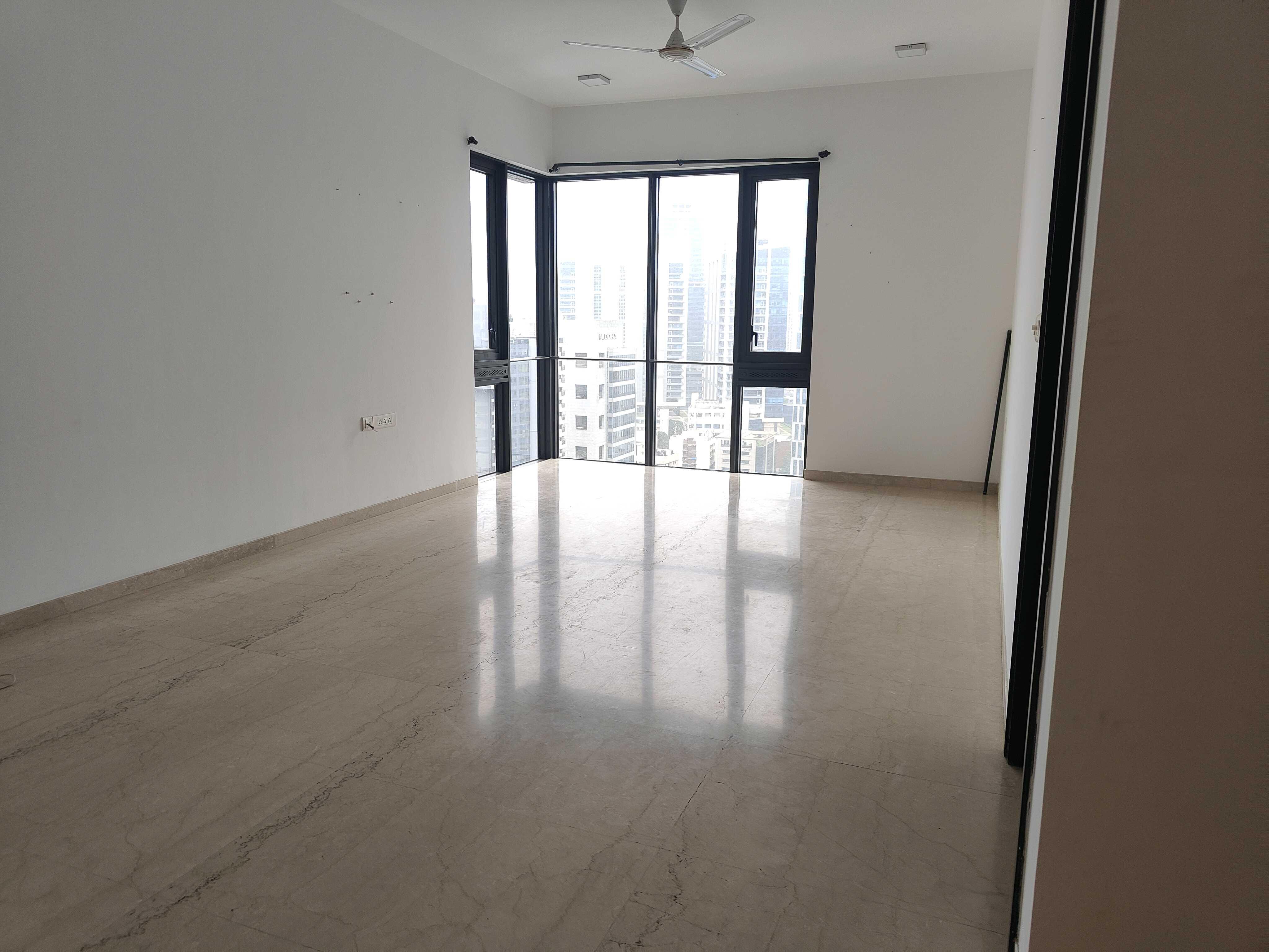 2 BHK Apartment For Rent in Lodha Parkside