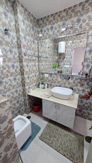 Team Area in 2 BHK Apartment at Eldeco Green Meadows, Pi Greater Noida – for Sale