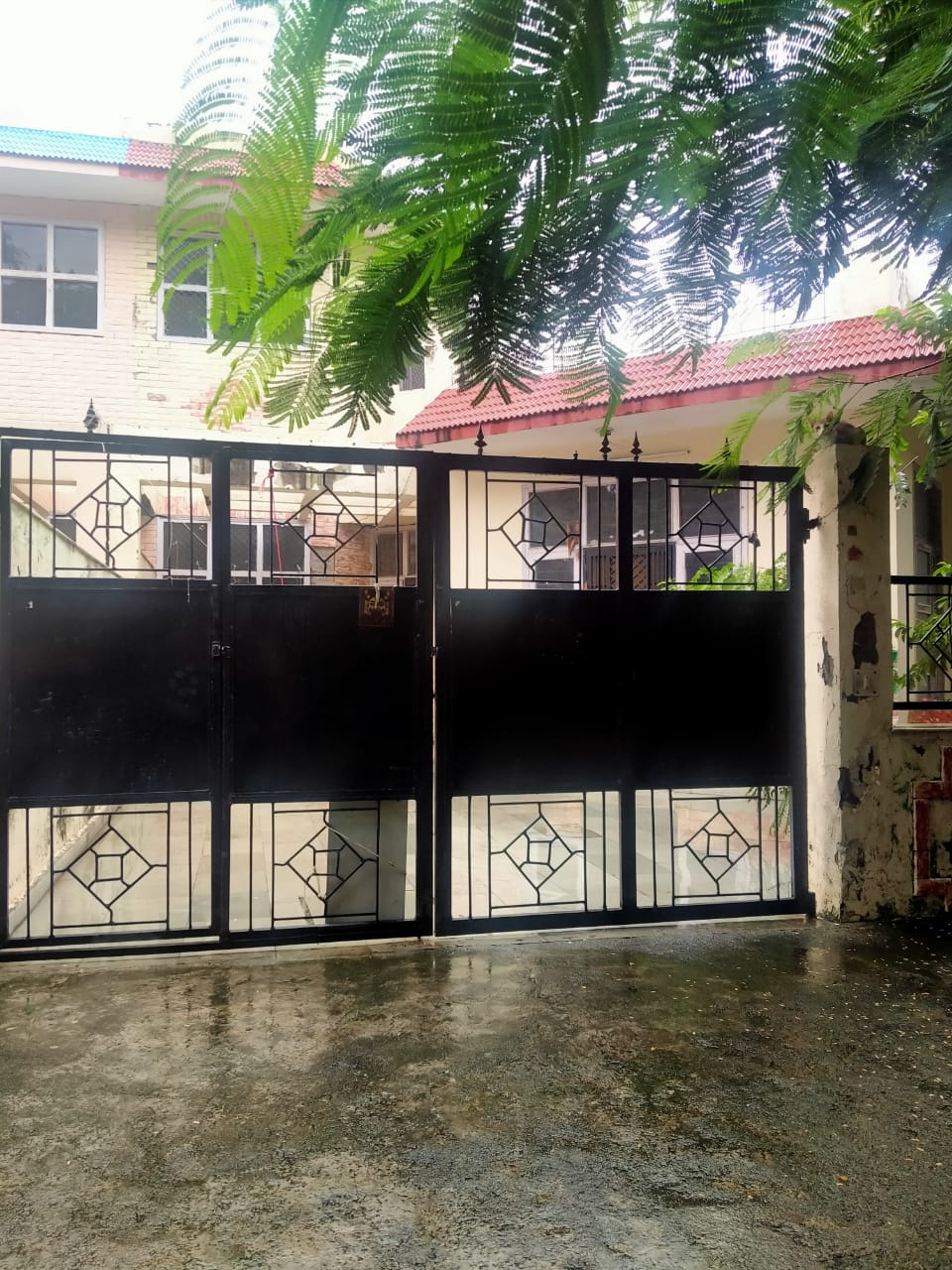 2 BHK Independent House For Sale in Sector 36 Greater Noida