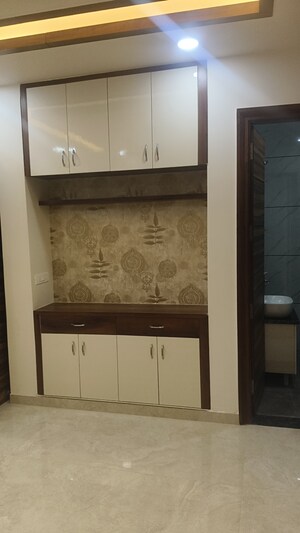Kitchen in 3 BHK Builder Floor at RPS Palm Drive, Sector 88 – for Sale