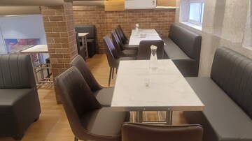 Team Area in  Shop at Patil House, Sanpada – for Rent