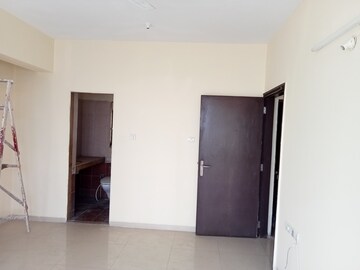 Room in 2 BHK Apartment at Manpada – for Rent
