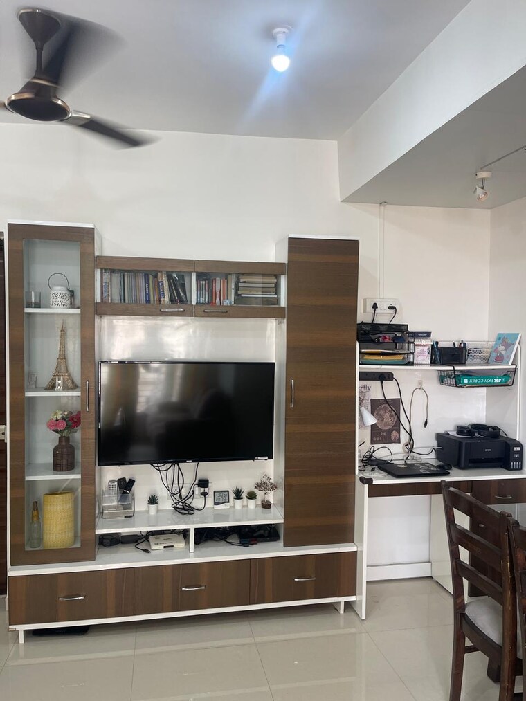Living Room, riverdale-tower 2 Bedroom 900 Sq.Ft. Apartment In Andheri East Mumbai 9075496