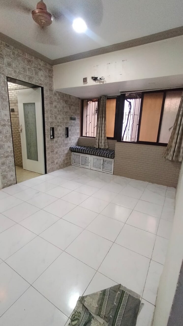 Room, lok-upvan-i 1 Bedroom 540 Sq.Ft. Apartment In Manpada Thane 9075486