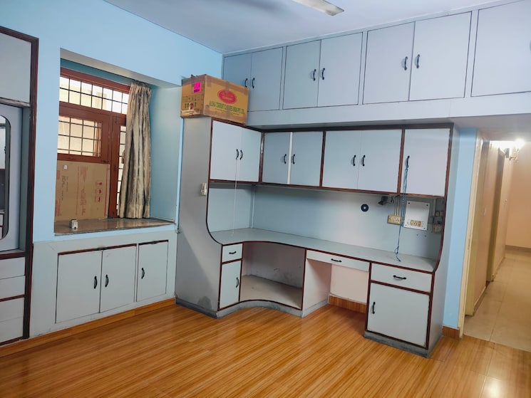 Kitchen, mayur vihar phase 1 extension 3.5 Bedroom 1650 Sq.Ft. Apartment In Mayur Vihar Phase 1 Extension Delhi 9075517