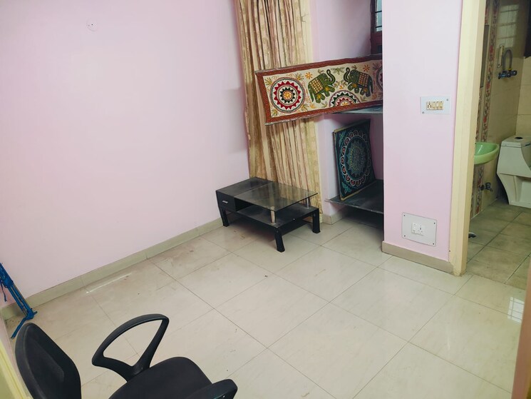 Living Room, mayur vihar phase 1 extension 3.5 Bedroom 1650 Sq.Ft. Apartment In Mayur Vihar Phase 1 Extension Delhi 9075517