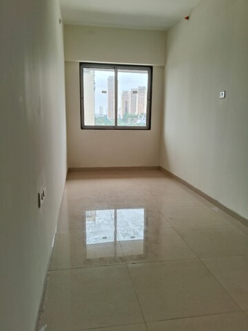 Room in 1 BHK Apartment at Lower Parel West – for Rent
