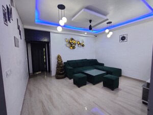 Team Area in 3 BHK Apartment at BPTP Park Grandeura, Sector 82 – for Sale