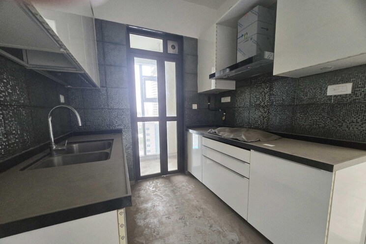 Kitchen, lodha-the-park 2 Bedroom 1357 Sq.Ft. Apartment In Worli Mumbai 9075523