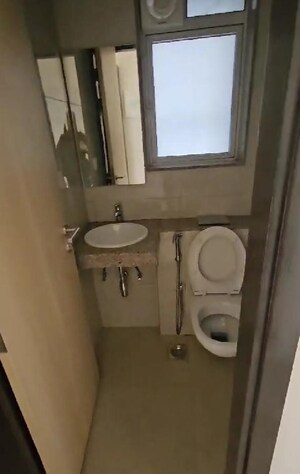 Bathroom in 2 BHK Apartment at LnT Veridian, Powai – for Sale