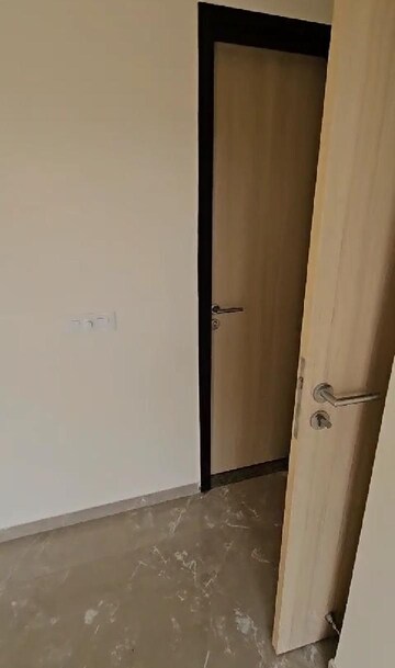 Bathroom in 2 BHK Apartment at LnT Veridian, Powai – for Rent