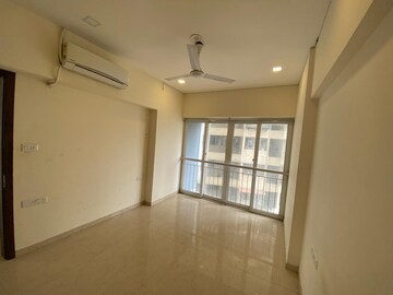 2 BHK Apartment For Rent in Omkar Veda Exclusive, Parel