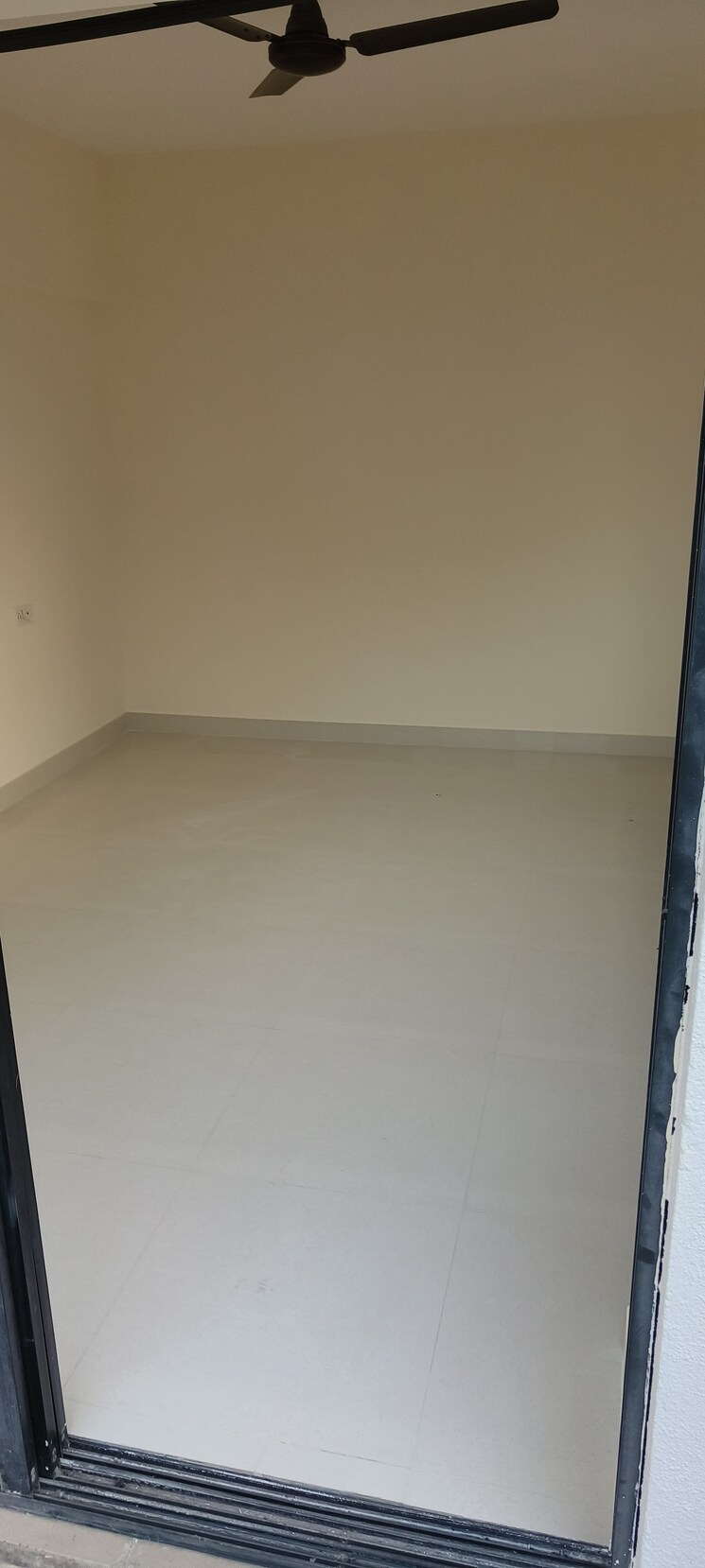 Room, brahma-emerald-county 2 Bedroom 1250 Sq.Ft. Apartment In Kondhwa Pune 9075575