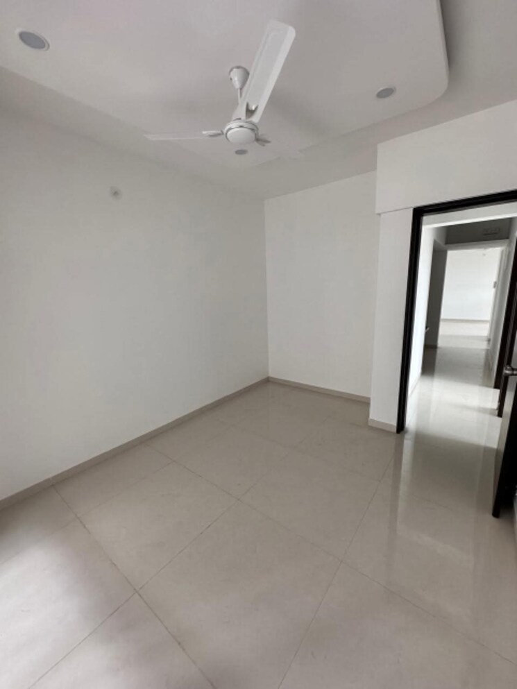 Room, pimple saudagar 2.5 Bedroom 1200 Sq.Ft. Apartment In Pimple Saudagar Pune 9075578