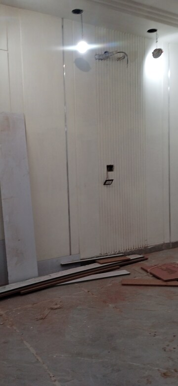 Bathroom in 3 BHK Builder Floor at Mahavir Enclave 1 – for Sale