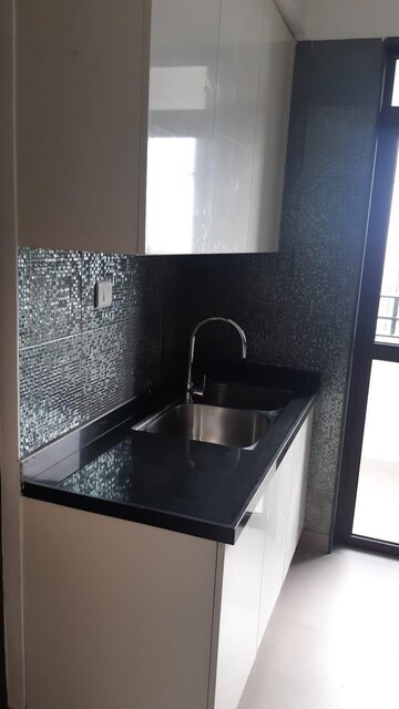 Furnished Amenities in 2 BHK Apartment at Lodha The Park, Worli – for Rent