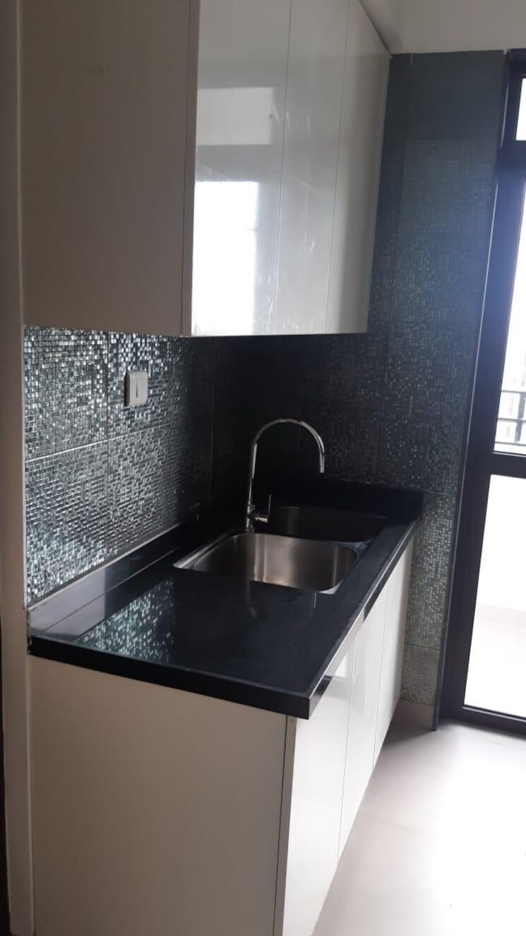 undefined, lodha-the-park 2 Bedroom 900 Sq.Ft. Apartment In Worli Mumbai 9075620