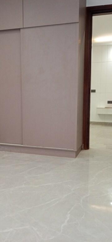 Room in 2 BHK Builder Floor at Sector 1 Dwarka – for Rent