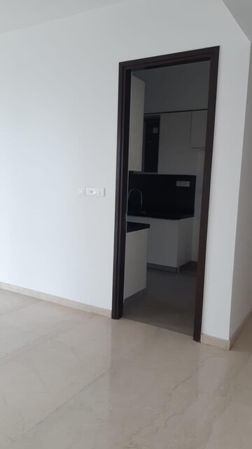 2 BHK Apartment For Rent in Lodha The Park, Worli