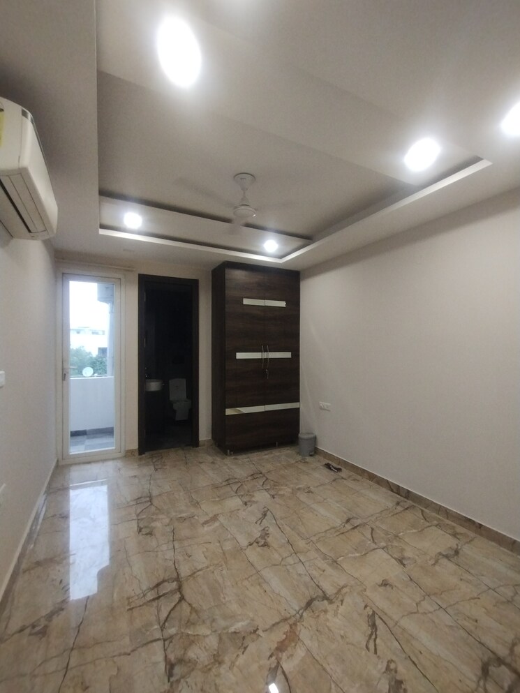 undefined, gupta-awas 3.5 Bedroom 215 Sq.Yd. Builder Floor In Sector 43 Gurgaon 9075644