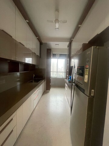 Building Lobby in 2.5 BHK Apartment at Byculla – for Rent