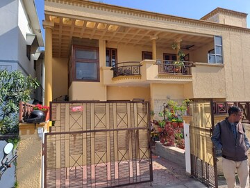 4 BHK Independent House For Rent in Rajender Nagar