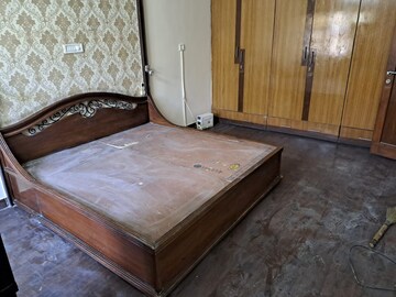 Bedroom in 4 BHK Independent House at Rajender Nagar – for Rent