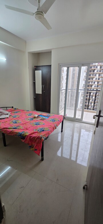 Parking in 2.5 BHK Apartment at Amrapali Terrace Homes, Tech Zone 4 Greater Noida – for Sale