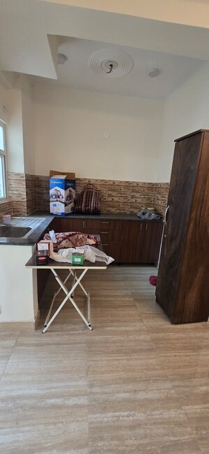 Furnished Amenities in 2.5 BHK Apartment at Amrapali Terrace Homes, Tech Zone 4 Greater Noida – for Sale