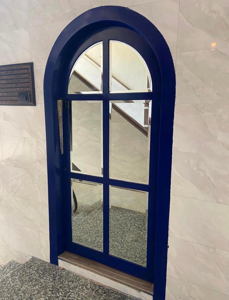 undefined, north-bombay-society 2 Bedroom 700 Sq.Ft. Apartment In Juhu Mumbai 9075713