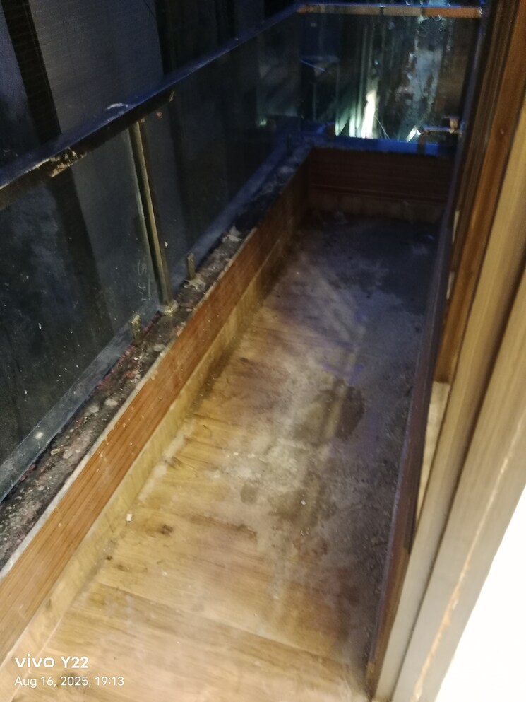 Balcony, laxmi nagar 2 Bedroom 650 Sq.Ft. Builder Floor In Laxmi Nagar Delhi 9075724