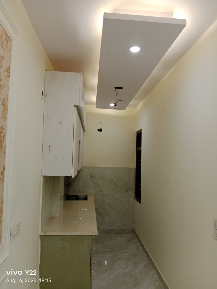 Bathroom, laxmi nagar 2 Bedroom 650 Sq.Ft. Builder Floor In Laxmi Nagar Delhi 9075724