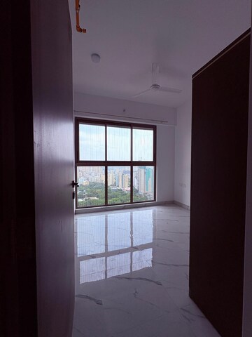 Room in 2 BHK Apartment at Raymond Ten X Vibes, J K Gram – for Rent