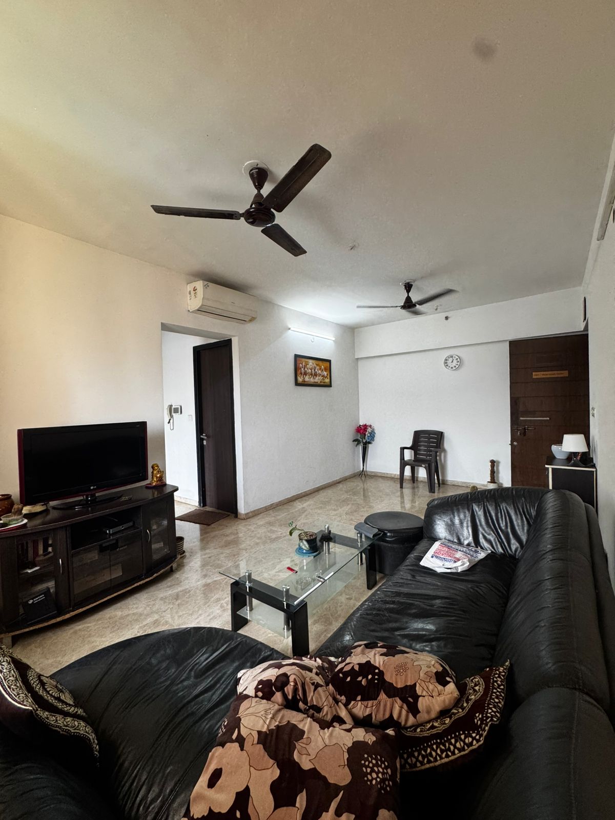1 BHK + Pooja Room,Servant Room,Study Room,Extra Room Apartment For Rent in Raunak Heights