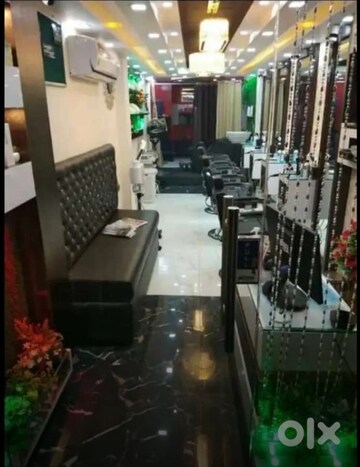 Kitchen in  Shop at Gomti Nagar – for Rent