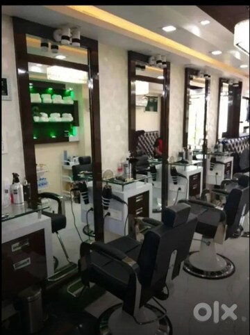 Gym in  Shop at Gomti Nagar – for Rent