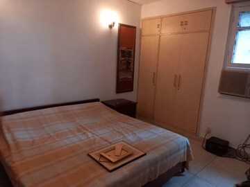 Bedroom in 2 BHK Apartment at Maha Villa Apartment, Mayur Vihar 1 – for Rent