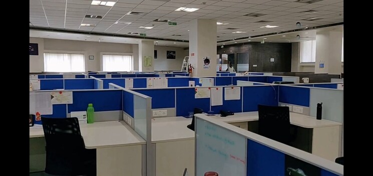 Team Area, naiknavare-town-square Commercial Office Space 1600 Sq.Ft. In Viman Nagar Pune 9075740