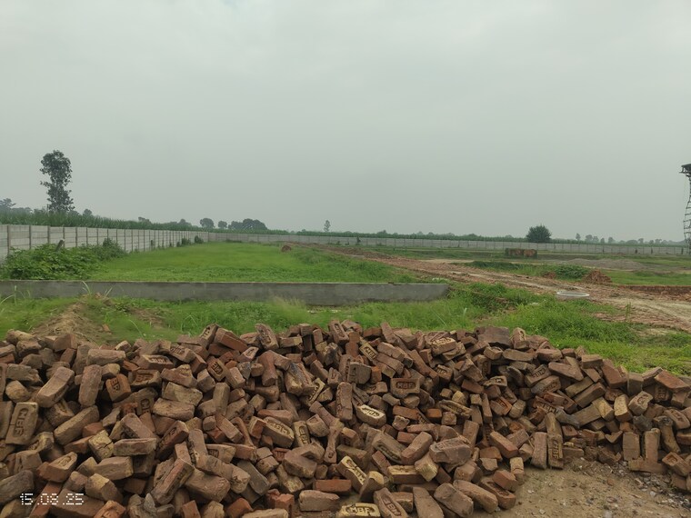 undefined, rohta road  120 Sq.Yd. Plot In Rohta Road Meerut 9075788
