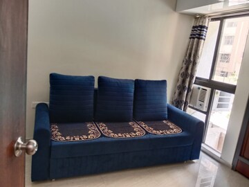 Bedroom in 2 BHK Apartment at Kores Tower, Vartak Nagar – for Rent