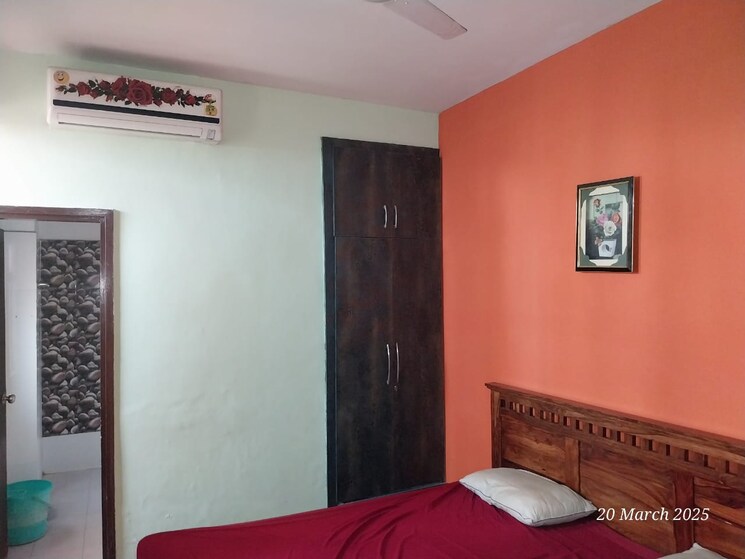 Bedroom, beta ii greater noida 1 Bedroom 60 Sq.Mt. Independent House In Beta Ii Greater Noida Greater Noida 9075846