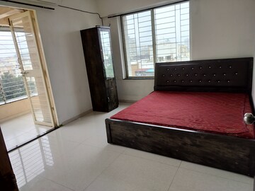 Room in 2.5 BHK Apartment at Sukhwani Elmwood, Pimple Saudagar – for Rent