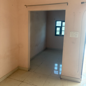 Room in 6+ BHK Independent House at UPAVP Vrindavan Yojana, Nagram Road – for Sale