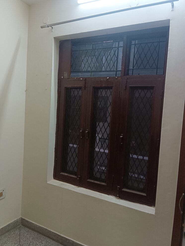 undefined, maidan garhi 2 Bedroom 75 Sq.Yd. Builder Floor In Maidan Garhi Delhi 9075898