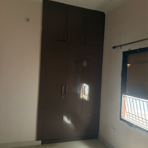 Room in 6+ BHK Independent House at UPAVP Vrindavan Yojana, Nagram Road – for Sale