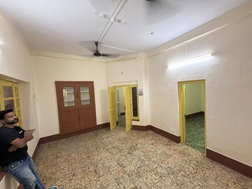 Bedroom in  Shop at Golpark – for Rent