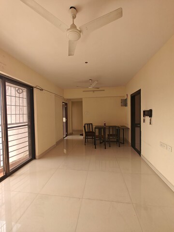 Room in 3 BHK Apartment at Nilkamal CHS Nerul, Nerul – for Rent